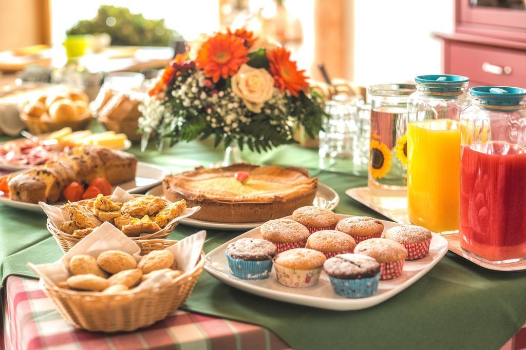 Agriturismo B&B Il Girasole 奥利亚格·迪米拉 外观 照片